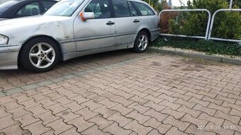 Predám Mercedes - 1