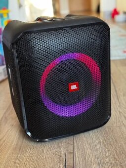 JBL PartyBox Encore Essential – Zábava bez kompromisov