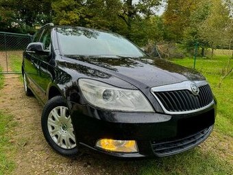 Škoda Octavia 2012 1.6TDI 77kW Elegance Navi Vyhrev Senzory