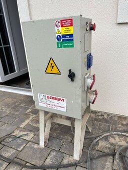 Antoniček, prenosný elektricky rozvádzač
