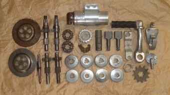 Jawa 20, 21 Pionier a 23 Mustang ULOŽENKY, ORIGINÁL DIELY