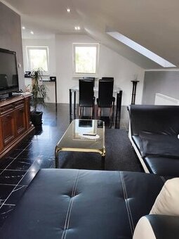 Prenájom 3 izbového bytu v RD s vlastnou vstupnou bránou - 1