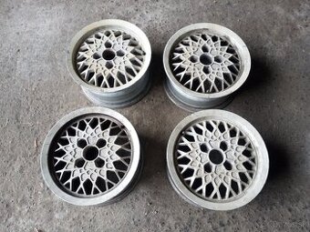 4x108 r13 FORD