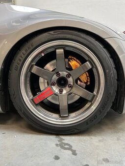 Letné pneumatiky 265/40 r18 semi slick