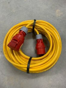 Predlžovačka , Predlžovací kabel gumový 25m 380V/400V 16A