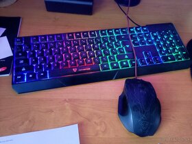 Myš + klávesnica