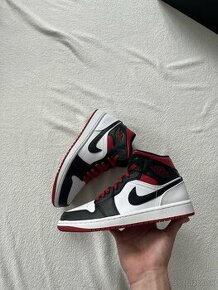 Nike jordan 1 mid 40,5 - 1