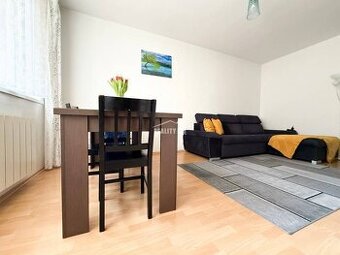 Exkluzívne na predaj tehlový 2-izbový byt s garážou, Dlhé Po