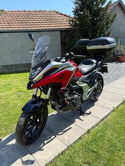 Honda NC750X DCT