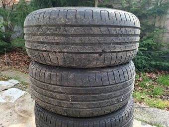 Barum bravuris 205/55 r16 Letné Rok 41/16 Vzor 4mm