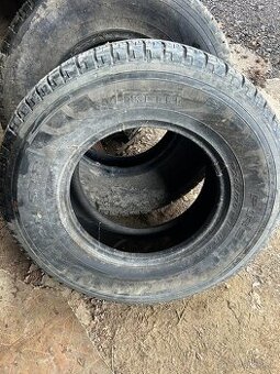 265 70 r16 Pirelli 2kusi