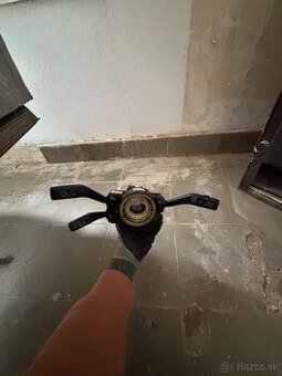 Podvolantovy krúžok aj s páčkami Passat b6