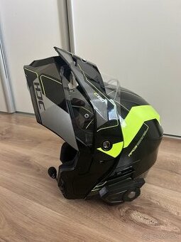 Predám moto prilbu HJC C80
