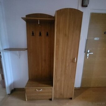 Skriňa do chodby
