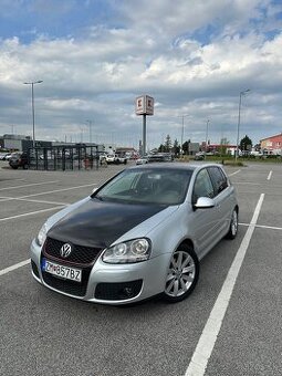 Volkswagen Golf V 2.0 TDI (2004)