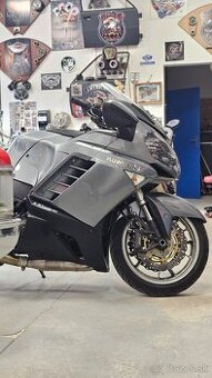 Kawasaki GTR 1400