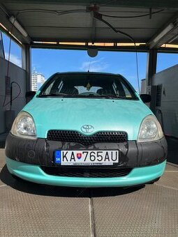Predám Toyota yaris 1.0 50kw vvti r.v 2000 STK EK 2027 - 1