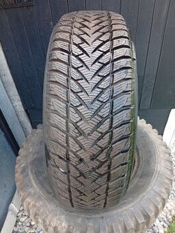 Zimná pneumatika Goodyear Ultra Grip 215/65 R16