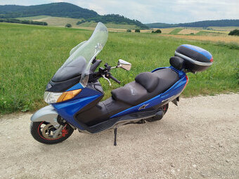 SUZUKI Burgman AN400