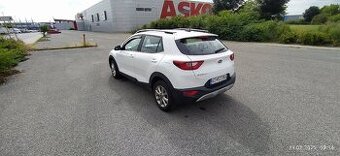 Predám KIA Stonic 1.0-G3LC,74kW,MT 5,1 Prvý majiteľ