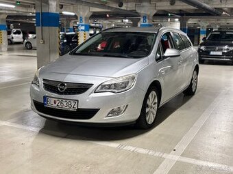 Opel astra J Sport tourer