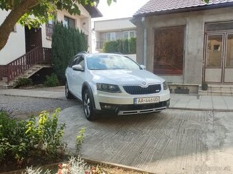 Škoda Octavia combi Scout 2.0 TDi