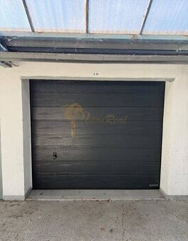 garáž ul. Eisnerova, Devínska Nová Ves