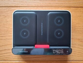 Bezdrôtová nabíjačka SwanScout s hodinami