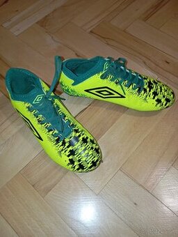 Kopačky Umbro v. 35