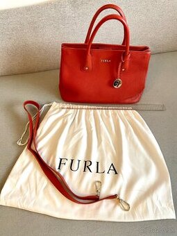 Prakticka , oranzova  kabelka FURLA