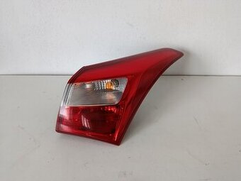 svetlo PZ hyundai i30 60€