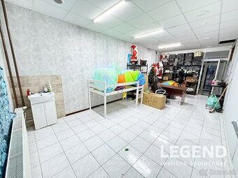 Prenájom priestoru na námestí v NMnV - Nataly pasáž, 30m2,