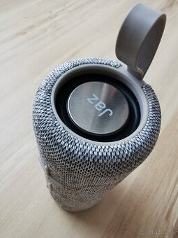 Prenosný BT reproduktor