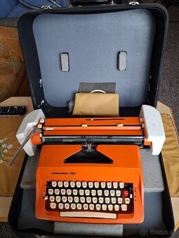 Darujem písací stroj Consul 2224