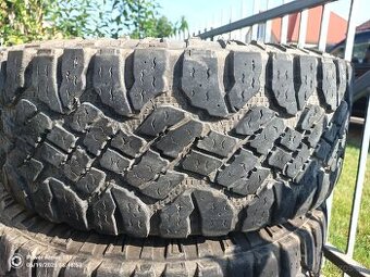 315/70R17 Goodyear Wrangler duratrac