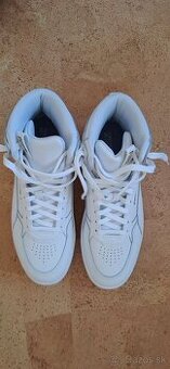 Dámske tenisky Puma, veľ. 40