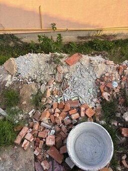 Darujem 500€ za odvoz stavebnej sute