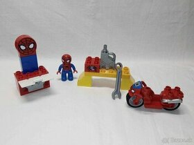 Lego Duplo Spiderman na motorce 10607