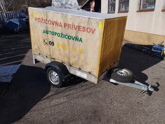 Prívesný vozík s plachtou