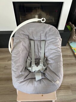 Predám Stokke Tripp Trapp novorodeneckú sadu – farba Grey