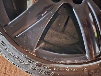 Predám elektróny na mercedes benz w212