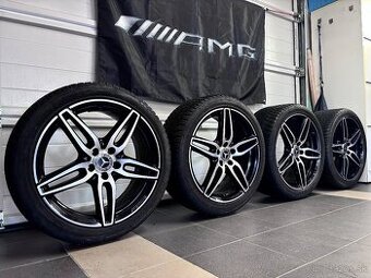 Mercedes AMG R19 orig. Zimne