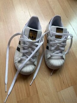 Predam Adidas tenisky c.29