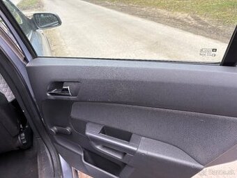 Opel Astra ST 1.6 MPI 77kW