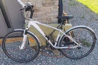 Damsky horsky trekingovy bicykel