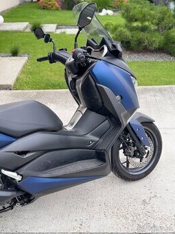 Yamaha x max 300