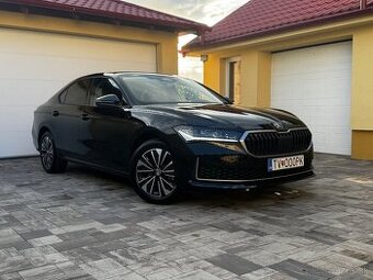 Škoda Superb 4 Sedan Selection 2.0 TDI DSG 24km Alcantara