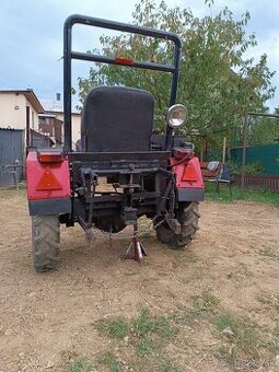 Diely na malotraktor