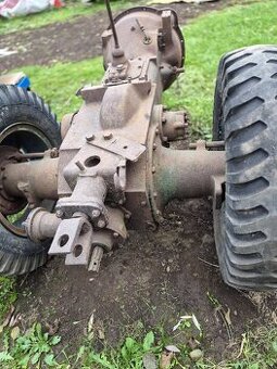 Traktor ŠKODA 30
