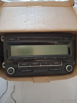 Predám autoradio originál vw funkcne